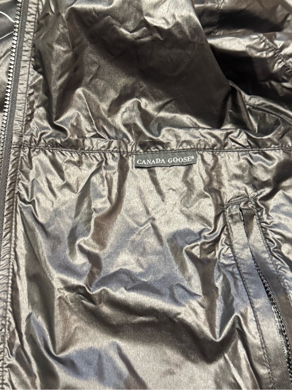 Canada goose jacket - Picture 6 of 10